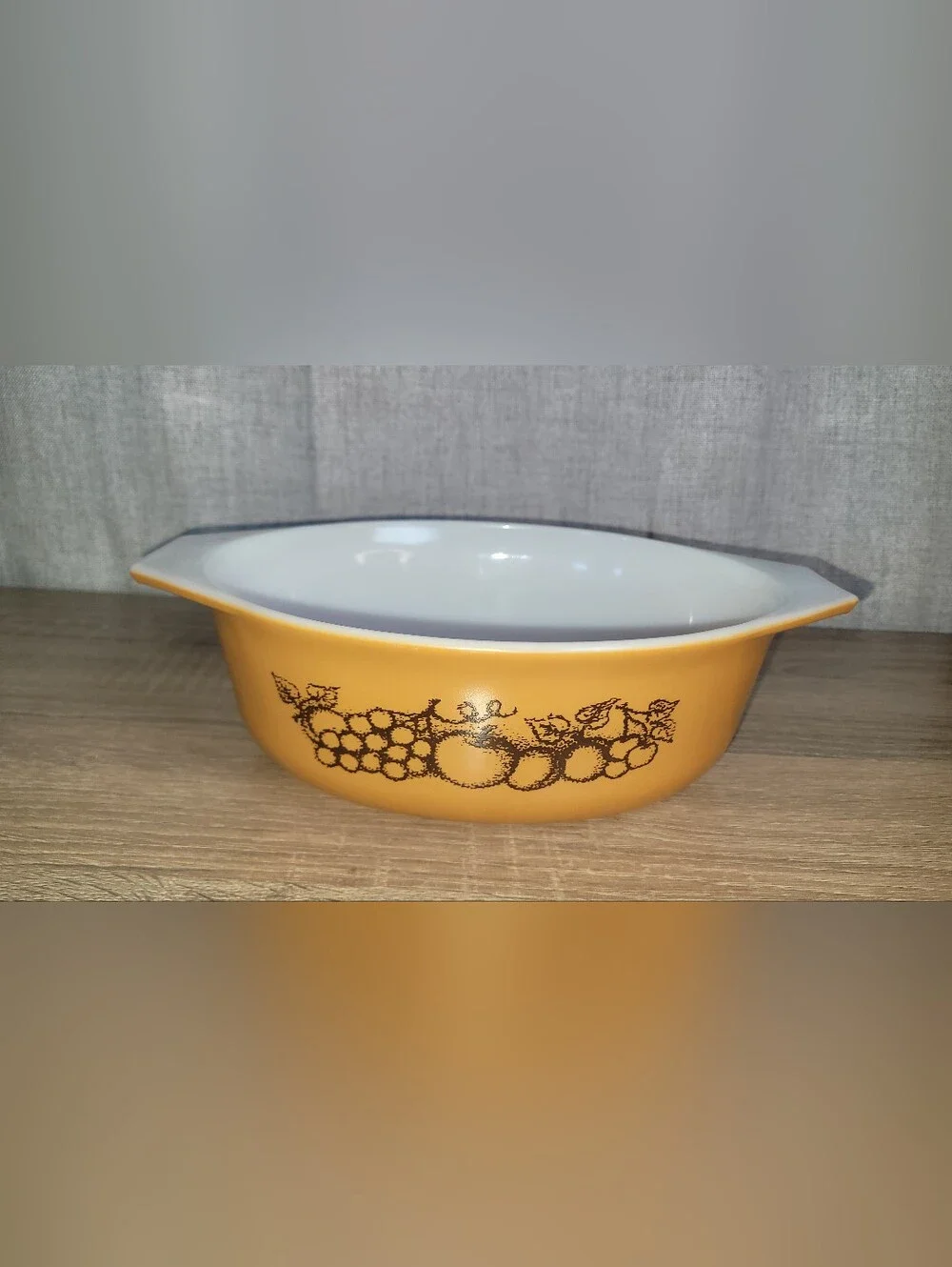 Pyrex 70s Old Orchard Oval Casserole Vintage